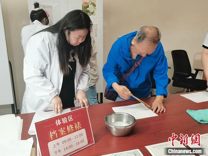 深度解析：热门球队战术分析 - 世界杯投注